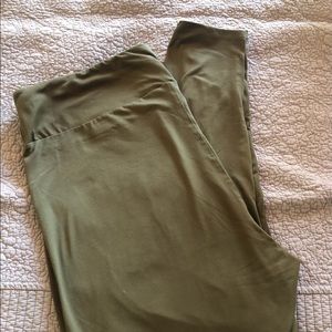 LuLaRoe Olive Green / Khaki Size TC2 Leggings